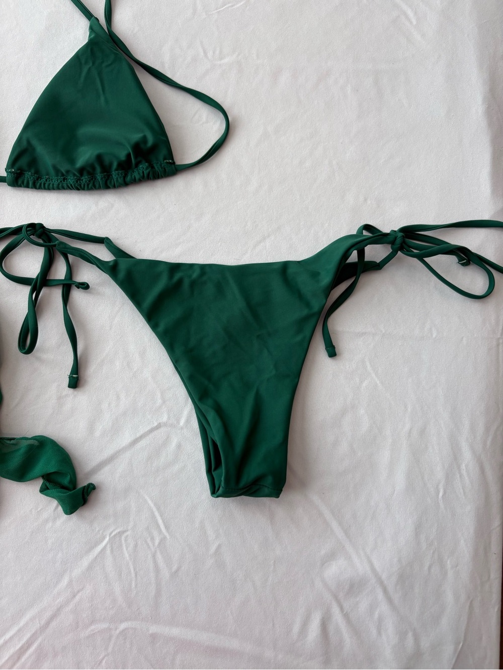 NWOT Emerald Green Triangle Bikini Set with Sarong Cover-Up - Picture 4 of 5